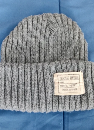Grey Y&M Beanie, marca: y&m, estado: Muito bom, tamanho: Tamanho único, €4.50, €5.43 inclui Proteção do Comprador