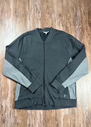 Veste légère Calvin Klein Gris | Taille L | sh78, marque: Calvin Klein, état: Très bon état, taille: L, 19,95 €, 21,65 € Protection acheteurs (Pro) incluse