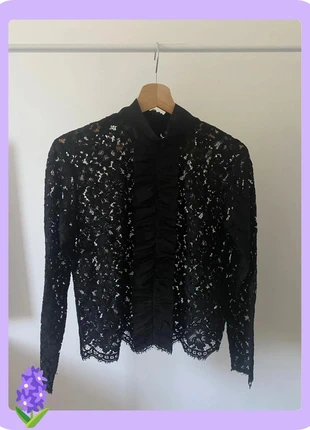 Blouse dentelle Sandro, marque: Sandro, état: Très bon état, taille: S / 36 / 8, 50,00 €, 53,20 € Protection acheteurs incluse