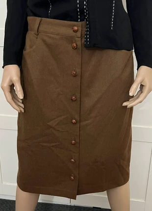 Gonna Vintage a vita alta Lana 100% bottoni cuoio taglia 46 Superior, brand: Vintage Dressing, condizioni: Ottime, taglia: XL / IT 46 / EU 42, €15.00, €16.45 include la Protezione acquisti