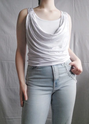 Top branco drapeado, marca: Vintage, estado: Muito bom, tamanho: M / 38 / 10, €1.00, €1.75 inclui Proteção do Comprador