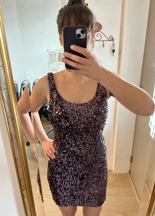 Pailletten jurk paars kort maat 36, merk: Suzi Chin, staat: Heel goed, maat: S / 36 / 8, € 15,00, € 16,45 inclusief Kopersbescherming