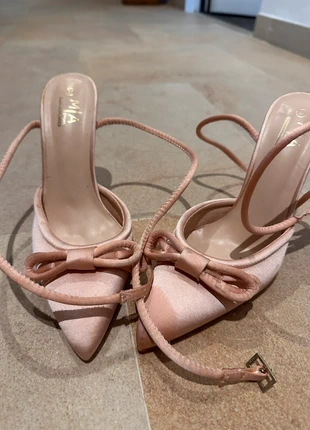 Sapatos cerimónia da Mia, merk: Mia, staat: Nieuw zonder prijskaartje, maat: 37, € 25,00, € 26,95 inclusief Kopersbescherming