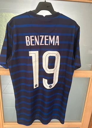Maillot France Benzema, brand: Nike, condizioni: Ottime, taglia: XL, €20.00, €21.70 include la Protezione acquisti