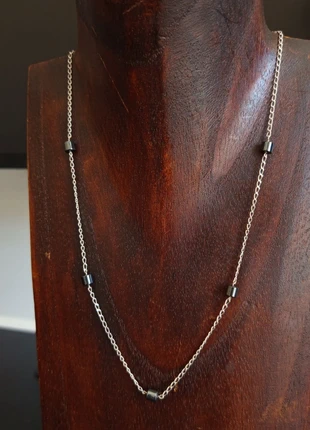 Collar minimalista bohemio de plata 925 con hematites, estado: Muy bueno, 5,00 €, 5,95 € Protección al comprador incluida