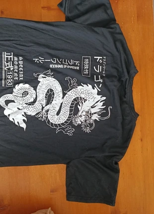 T-shirt, marca: Shein, estado: Bom, tamanho: XS, €1.00, €1.75 inclui Proteção do Comprador