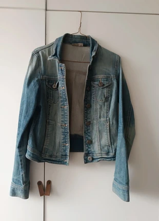 Veste en jean délavée, brand: K Woman, condizioni: Ottime, taglia: S / IT 40 / EU 36, €15.00, €16.45 include la Protezione acquisti