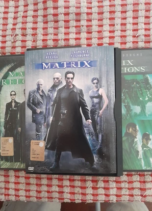 Matrix + Reloaded edizione 2 dischi +Revolution edizione 2 dischi, zustand: Gut, 4,00 €, 4,90 € inklusive Vinted-Käuferschutz