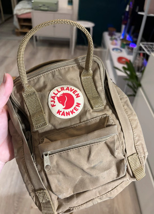 Obrázek k inzerátu: Fjällräven Kånken sling