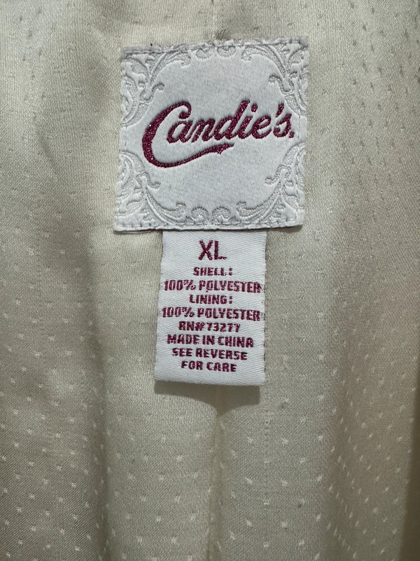 Candie’s Ivory Blazer XL 2