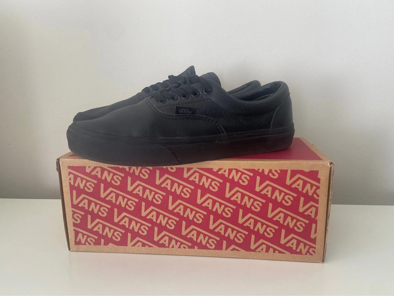 Vans slip on black 2025 mono leather