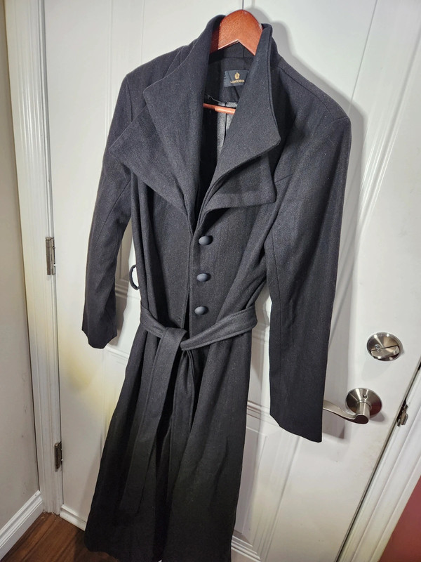 Elegant Heavy Double Collar Black Trench Coat, Size M 1