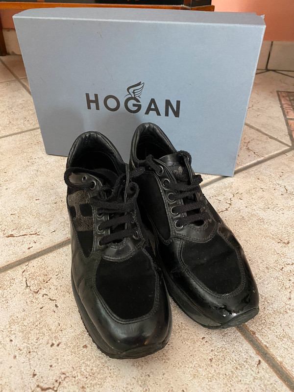 Hogan Interactive nere Vinted