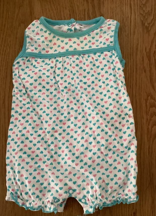 Playsuit maat 68, staat: Heel goed, maat: 6-9 maanden / 68 cm, € 1,00, € 1,75 inclusief Kopersbescherming