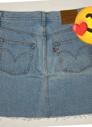 Minijupe Levis Bleu Clair taille W27, marke: Levi Strauss & Co., zustand: Sehr gut, größe: M / 38 / 10, 9,00 €, 10,15 € beinhaltet Vinted-Käuferschutz Pro