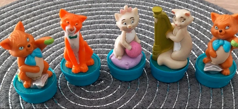5 figurines bouchons de smarties les aristochats - photo numéro 4