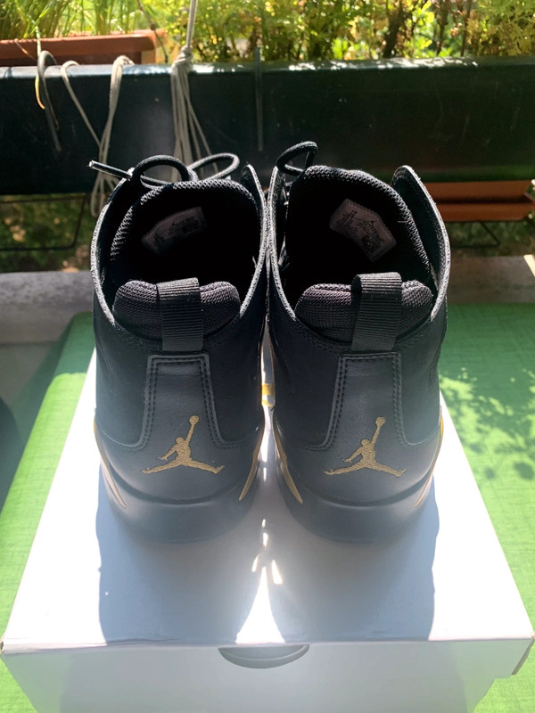 Jordan Flight Club 91, black and gold