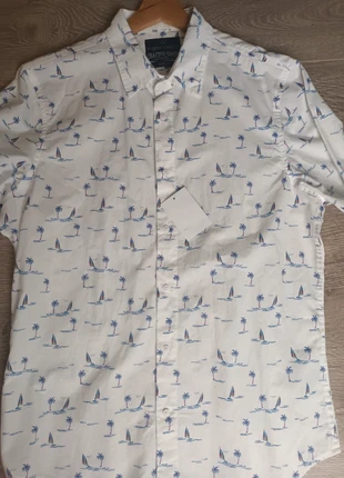 Een mooie hemdje slim fit gloednieuwe:maat41/42, marque: Angelo Litrico, état: Neuf avec étiquette, taille: L, 7,50 €, 8,58 € Protection acheteurs incluse