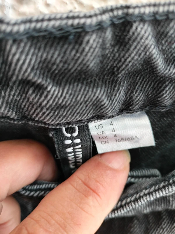 Jean noir mom pantalon large T 36 - photo numéro 4