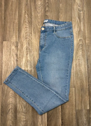 Jean Gémo Taille L/40 Bleu, merk: Gémo, staat: Heel goed, maat: L / 40 / 12, € 5,00, € 5,95 inclusief Kopersbescherming