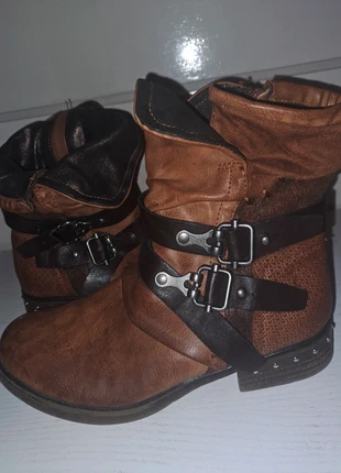 Bottines camel, marque: Camel, état: Très bon état, taille: 38, 16,00 €, 17,50 € Protection acheteurs incluse