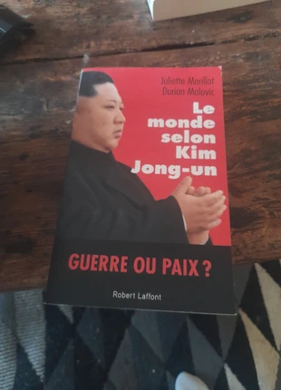 Le monde selon Kim Jong un, zustand: Sehr gut, 2,50 €, 3,33 € inklusive Vinted-Käuferschutz