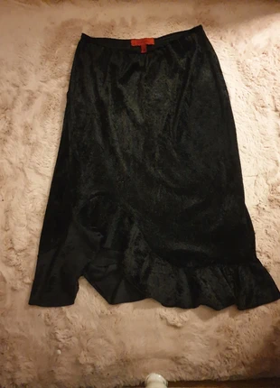 Jupe gothique en velours, marque: Jennyfer, état: Très bon état, taille: M / 38 / 10, 4,00 €, 4,90 € Protection acheteurs incluse