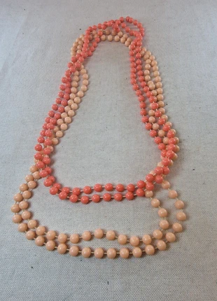 True vintage Kette 2x Perlenkette Kunststoff Retro midcentury 60er 70er rosa lachsfarbend Schmuck, merk: true vintage, staat: Heel goed, € 15,00, € 16,45 inclusief Kopersbescherming