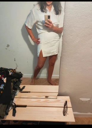 Minigonna bianca con spacco, brand: H&M, condizioni: Ottime, taglia: XL / IT 46 / EU 42, €2.00, €2.80 include la Protezione acquisti