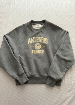 Grey Ami Paris France Sweatshirt, marque: AMI, état: Très bon état, taille: S / 36 / 8, 180,00 €, 189,70 € Protection acheteurs incluse