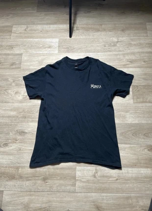 Tee shirt noir à motif, état: Très bon état, taille: S, 5,00 €, 5,95 € Protection acheteurs incluse