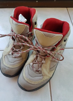 Chaussures randonnée quechua, marca: Quechua, estado: Muito bom, tamanho: 40, €10.00, €11.20 inclui Proteção do Comprador