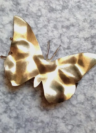 Broche en laiton vintage 70's en forme de papillon de 7 x 5 cm, estado: Muy bueno, 13,00 €, 14,35 € Protección al comprador incluida
