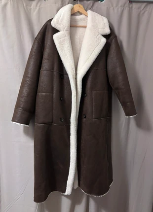Manteau fausse peau retournée / réversible, marke: Mango, zustand: Neu, größe: M / 38 / 10, 75,00 €, 79,45 € inklusive Vinted-Käuferschutz