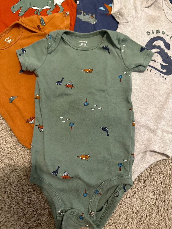 Boys onesies size 12M 2