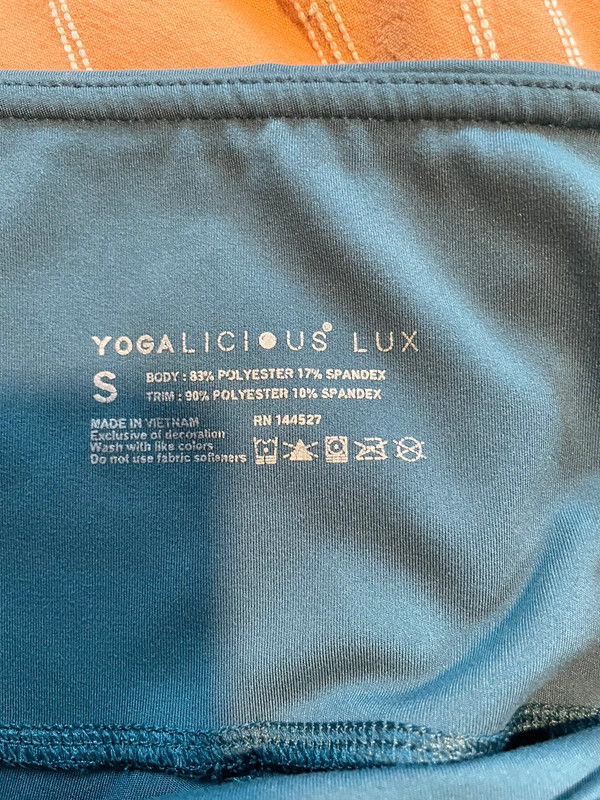 Blue exercise leggings 3