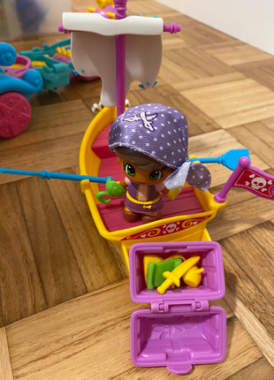 Barco pirata y carruaje de sirenas pinypon Vinted