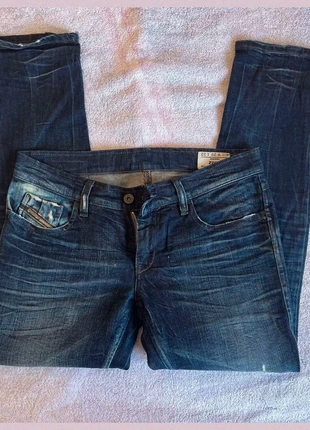 Vaqueros Diesel retro 2000, marca: Diesel, estado: Muy bueno, tamaño: M / 38 / 10, 18,00 €, 19,60 € Protección al comprador incluida