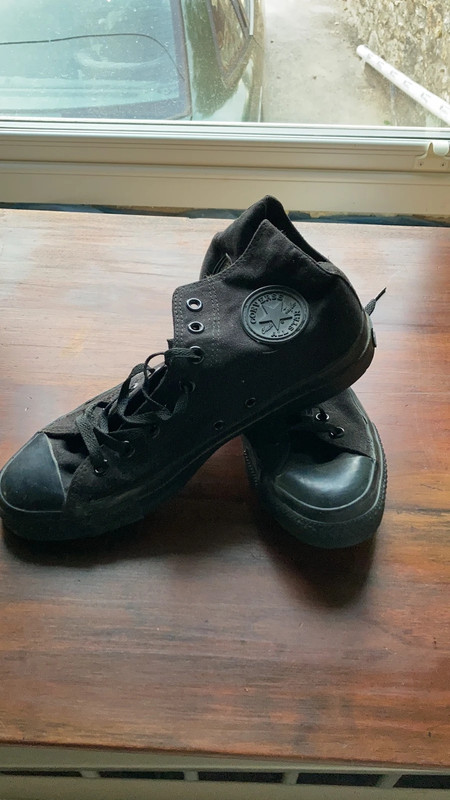 All black Converse baseball boots size 8 Vinted