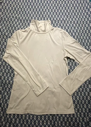 col roulé blanc, marke: Shein, zustand: Neu, mit Etikett, größe: L / 40 / 12, 2,00 €, 2,80 € inklusive Vinted-Käuferschutz