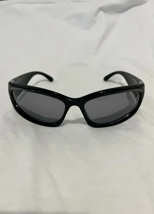Lunettes de soleil Y2K de festival noires avec carreaux noirs, brand: CHROME, condition: New without tags, €7.00, €8.05 includes Buyer Protection
