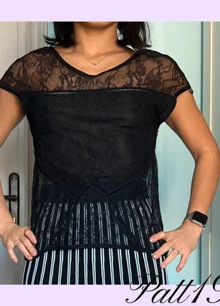 T-shirt di pizzo vintage nera, brand: Vintage Dressing, condizioni: Ottime, taglia: M / IT 42 / EU 38, €9.00, €10.15 include la Protezione acquisti