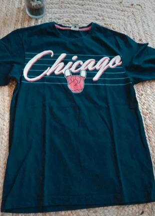 Tee shirt, brand: Chicago, condition: Very good, size: L, €2.00, €2.80 includes Buyer Protection