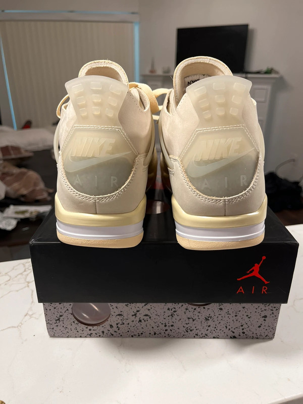 Air Jordan 4 Size 10 5