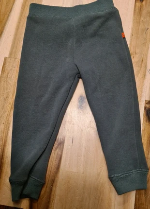 Legging/joggingsbroek , marca: Zeeman, estado: Muito bom, tamanho: 12-18 meses / 80 cm, €1.25, €2.01 inclui Proteção do Comprador