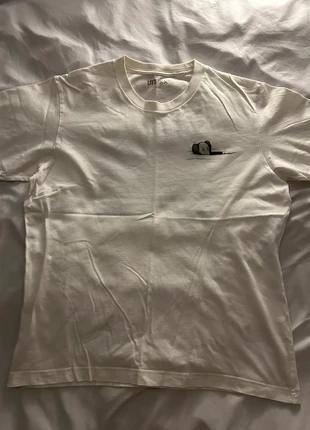 Kaws Tshirt, marque: Kaws, état: Très bon état, taille: S, 8,00 €, 9,10 € Protection acheteurs incluse