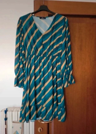 Abito fantasia, marke: Blue Joint, zustand: Neu, mit Etikett, größe: M / 38 / 10, 15,00 €, 16,45 € inklusive Vinted-Käuferschutz