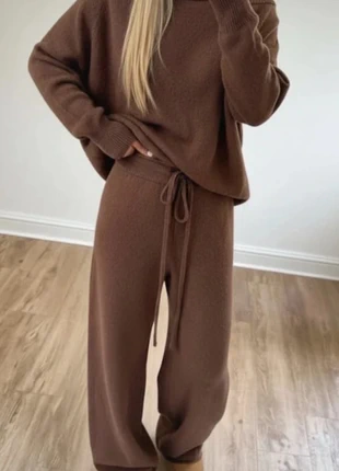 Ensemble marron en maille douce – pull col bateau et pantalon large 🤎, merk: Nana, staat: Heel goed, maat: S / 36 / 8, € 62,90, € 66,75 inclusief Kopersbescherming