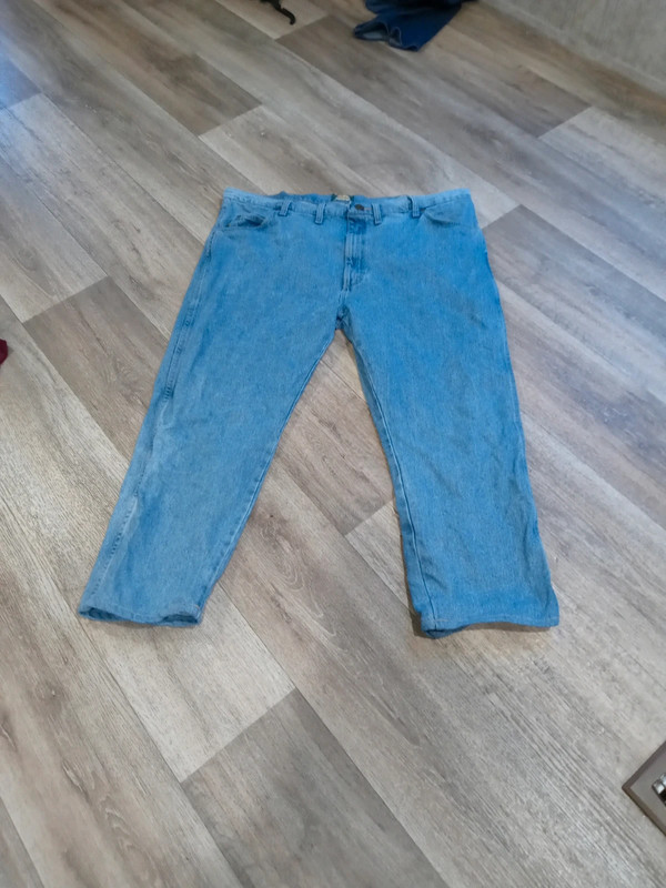 Men's straight leg jeans 1