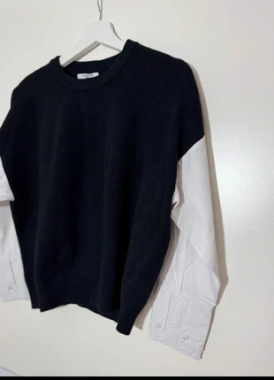 Schwarz-Weiß Pullover mit Hemdärmeln – Größe S – leicht oversized, merk: Sweewë, staat: Heel goed, maat: S / 36 / 8, € 9,90, € 11,10 inclusief Kopersbescherming